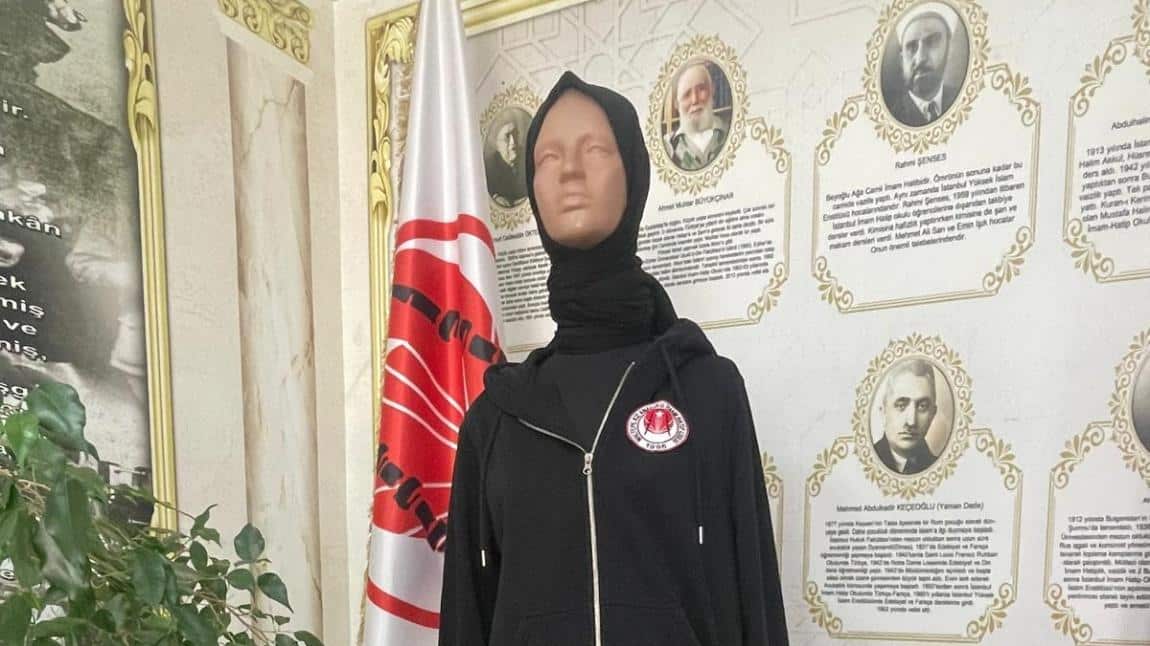 Okul Kıyafetlerimiz
